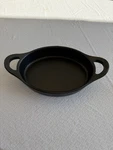 All-clad Cast Aluminum Nonstick Oval Baking Casserole Pan 12.5 X 9.5 2.25. Fixed Price $39.00.