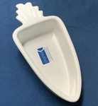 Chantal White Ceramic Carrot 1 Cup Bakeware Freezer Oven Microwave Dish New. Fixed Price $8.99.