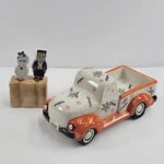 Temptations Boofetti Halloween Truck Server W/ Spreaders Hay Bale H227250. Fixed Price $29.99.