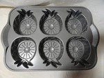 Nordic Ware Cast Aluminum Pineapple Upside Down Mini Pan Makes 6 Cakes. Fixed Price $15.00.