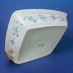 Oneida *ava* Floral Large 10 " Square Casserole Baking Dish Retired. Fixed Price $18.00.