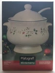 Pfaltzgraff Winterberry Soup Tureen With Holiday Christmas Serving Ware New. Fixed Price $94.99.