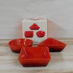 Le Creuset Signature Bakeware Of 3 Tapas Dishes, Cerise - New. Fixed Price $54.95.