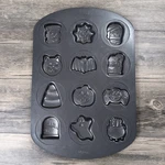Wilton Halloween Cookie Cake Pan Mold Cat Bat Spiderweb Frankenstein Ghost. Fixed Price $12.76.