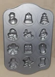 Chloes Kitchen 12 Cavity Christmas Cookie Mould Mold Holiday Nonstick Baking Pan. Fixed Price $11.00.
