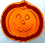 Wilton 2105-3151 Cake Baking Gelatin Molds Pan Jack-o-lantern 2". Fixed Price $17.56.
