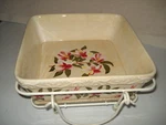 Temptations By Tara Magnolia 2 Qt Square Casserole Dish With Trivet And Rack. Fixed Price $14.00.
