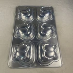Wilton 2105-2550 6 Mini Garfield Cat Cake Pan Baking Mold.. Fixed Price $15.00.