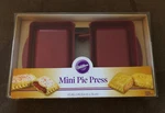 Wilton Mini Pie Press 4.5 X 3. Fixed Price $8.99.