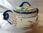 Temp-tations Old World 16 Oz Blue Chicken Ovenware KFI-722033 Chips Cracks. Fixed Price $16.58.