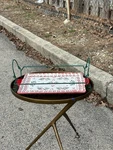 Temp-tations By Tara Peppermint Holly 13X9 Baker W/ Lid & Metal Rack. Fixed Price $22.50.