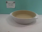Pampered Chef Family Heritage Stoneware 8" Round Mini-baker Vanilla Glazed Usa. Fixed Price $29.17.