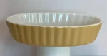 Housewares International Oval Fluted Baking Dish Yellow White Sm 6/1/4 X 3/8. Fixed Price $9.00.