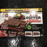 Red Copper Brownie Bonanza Nonstick Bake Pan Set As Seen Tv + Recipe Booklet. Fixed Price $16.00.