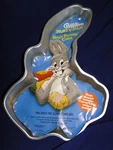New Vintage Wilton Bugs Bunny Cake Pan # 502-7598. Fixed Price $19.99.