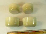 4 Le Creuset Soup Bowls Ramekins Tan Cream 8 Oz Stoneware Euc. Fixed Price $39.00.