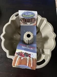 Nordic Ware Bundt Cake Pan Aluminum Fluted Original 10-15 Cups Platinum Collect. Fixed Price $35.00.