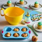 Pampered Chef #100747 Cupcake Baking Set New Box, Never Opened! Look!. Fixed Price $45.00.
