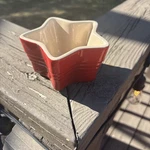 Le Cruest Red Star Small Ramekin No Lid. Fixed Price $14.99.