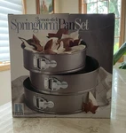 3PC Non-stick Springform Cake Pan Set 8 , 9 10 Nib Robinson Design Group. Fixed Price $12.99.