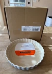 Le Creuset Stoneware Fluted Flan Pie Tarte Baking Dish 11 2.1 Mist Grey. Fixed Price $69.99.