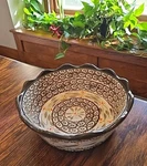 Temptations By Tara Old World Brown 9 " Scalloped Edge Baking Dish Pie Casserole. Fixed Price $23.95.