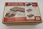 Brownie Pan 4-PIECE Set With Pre-cut Cutting Grid & Travel Lid New Rare. Fixed Price $19.99.