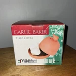 New Nib Terra Cotta Garlic Baker 4". Fixed Price $6.99.