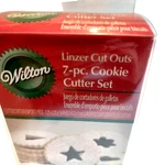 Nos Wilton Linzer 7-PC Cut-out Holiday Cookie Cutter Set 2308-3800. Fixed Price $14.00.