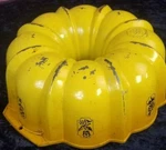 Vintage Nordic Ware Best Bundt Kitchen Baking Harvest Gold Fluted Tube Cake Pan. Fixed Price $22.50.