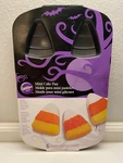 Wilton Halloween Candy Corn Mini Cake Non Stick Quick Release Easy-to-clean Pan. Fixed Price $7.95.