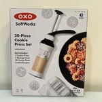Oxo 20-PIECE Cookie Press Set With 18 Disks W/storage Case New In Open Box. Fixed Price $24.99.