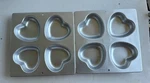 Wilton 1994 Aluminum Hearts Cake Jellow Pan Cavity 9" X #2105-9429. Fixed Price $19.99.