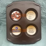 Wilton 4-CAVITY Mini Pie Pan Non-stick New Dishwasher Safe. Fixed Price $18.00.