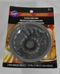 Wilton Fluted Tube Pans Set Of Dishwasher Safe 4.4 X 1.9 Inch 2105-1825 Nip. Fixed Price $5.00.