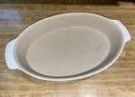 Pampered Chef Stoneware 12 X 8" Large Glazed Oval Baker Casserole Traditions. Fixed Price $28.00.