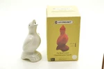 Rare Le Creuset 3 1/4" Pie Bird Baking Funnel Solid White Color New Box. Fixed Price $23.99.
