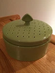 Chantal Ceramic Pancake Bread Muffin Tortilla Warmer 1.5 Qt Green 93-PW22 Nwob. Fixed Price $32.10.