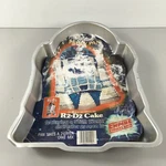 R2-D2 502-1425 Wilton Cake Pan 1980 Star Wars The Empire Strikes Back W/ Insert. Fixed Price $29.99.