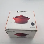 Creuset Petite Round Casserole 8OZ 250ML Black Grey. Fixed Price $29.99.