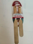 Cake Boss 8IN & 6IN Stainless Steel Icing Spatulas Rounded Tip New Packaging. Fixed Price $12.00.