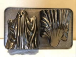 Nordic Ware Pan Halloween 10CUPS/2.3 Ltrs 9 Ghosts. Fixed Price $17.95.
