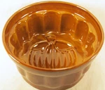 Crate & Barrel Pumpkin Mold Imprint Baking Casserole Bowl Brown Glazed Ceramic. Fixed Price $9.65.