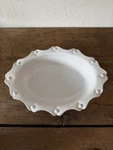 Juliska Berry And Thread Whitewash Oval Baker Dish Bowl 13 X 9.5 Scalloped. Fixed Price $48.00.