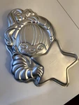 Vintage 1983 Hallmark Wilton Rainbow Brite Cake Pan 2105-4798. Fixed Price $14.99.