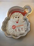 Wilton 2105-3310 Smiling Santa Cake Pan W/ Paper Insert & Booklet Complete 1996. Fixed Price $11.99.