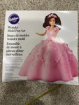 Wilton Wonder Mold Pan Set 2105-565, Doll Bride Princess, Sealed Pack. Fixed Price $18.99.