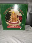 Nordic Ware Cast Aluminum Holiday Christmas Tree Cake Pan Mold 12.5X11.5X3 52448. Fixed Price $19.99.