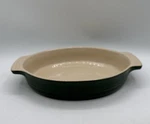 Le Creuset Oval Green Baking Dish 12-34. Fixed Price $40.00.
