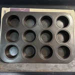 Calphalon Nonstick Professional Bakeware 12 Cup Muffin Pan. Fixed Price $9.96.